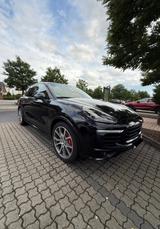 Porsche Cayenne Diesel - 3.0L fast Vollausstattung, GTS  - Porsche: Gt3