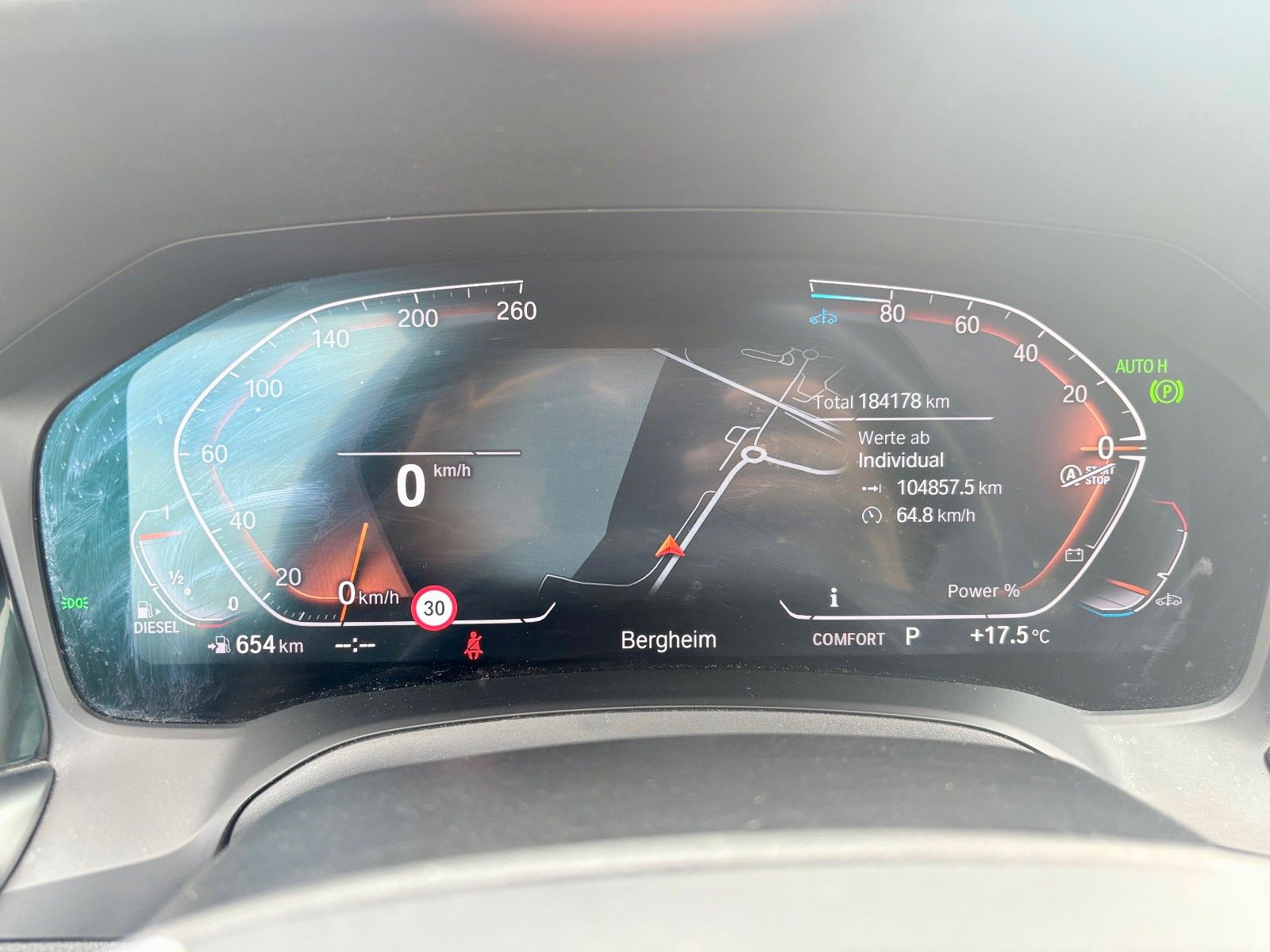 Fahrzeugabbildung BMW 320d xDrive SPORT LINE Navi Laser Standhz Leder