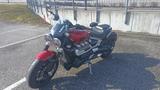 Triumph ROCKET 3 R 221 aus 1. Hand + viel Zubehör - TRIUMPH ROCKET 2