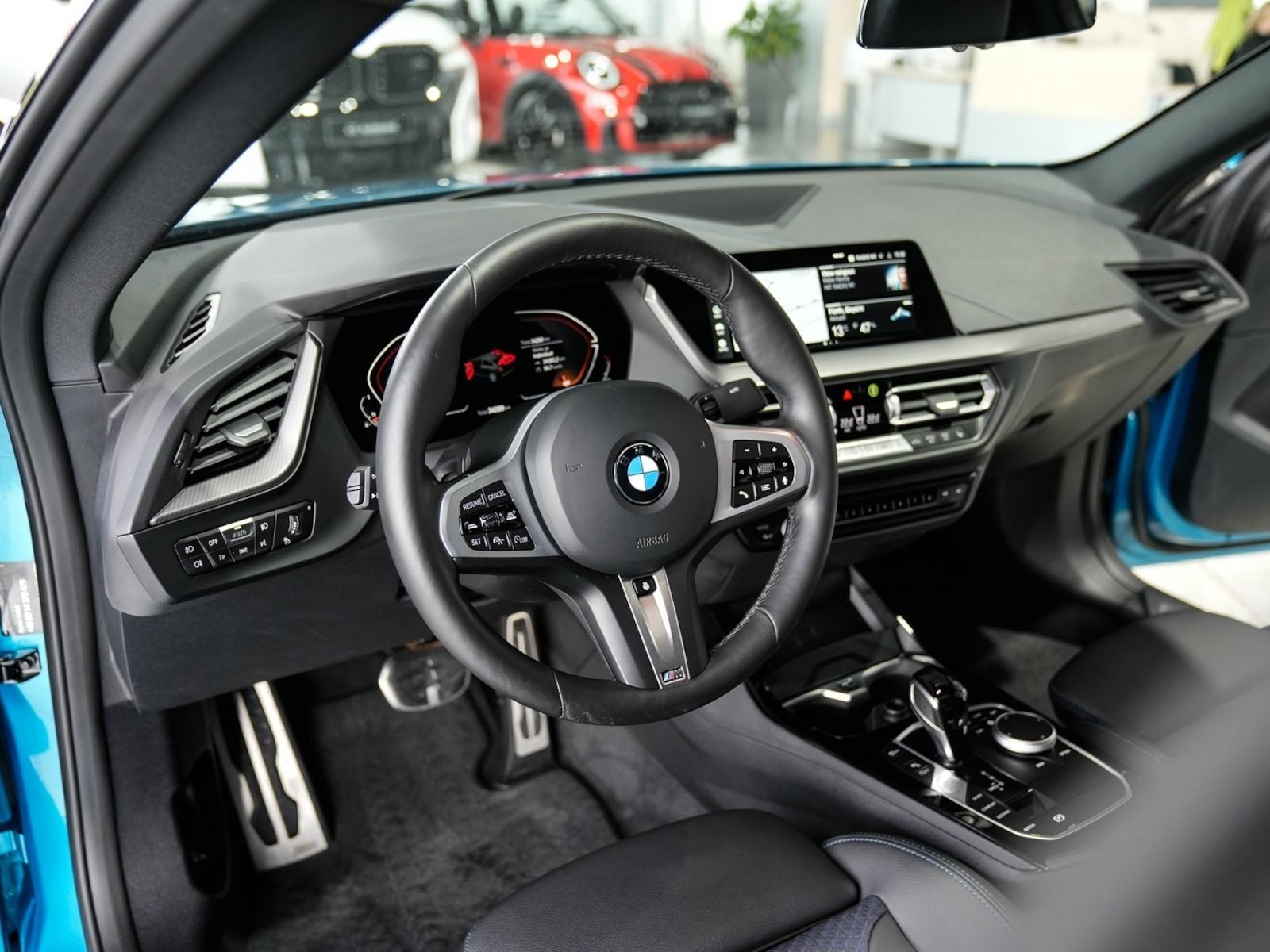 BMW 218 Gran Coupe i M Sport Panorama Harman Kamera