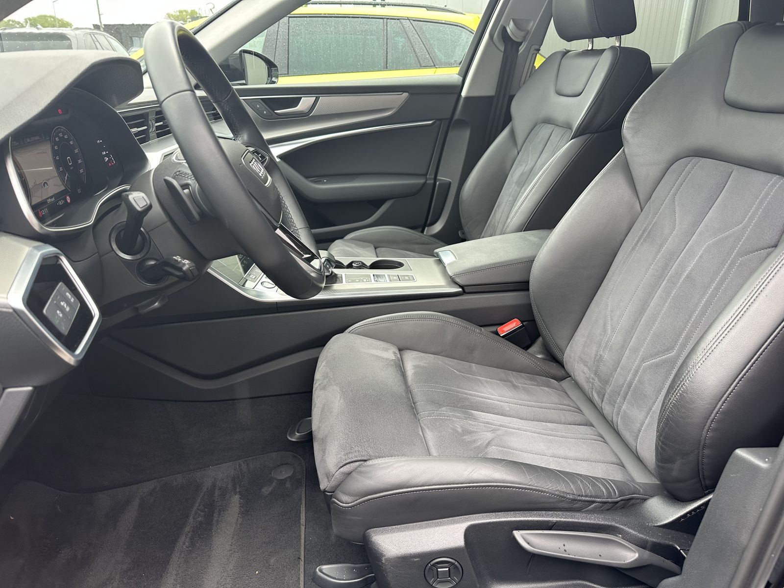 Fahrzeugabbildung Audi A6 Avant 50 TFSI e Qu S-Line NAV+LED+PANO+ACC+VC