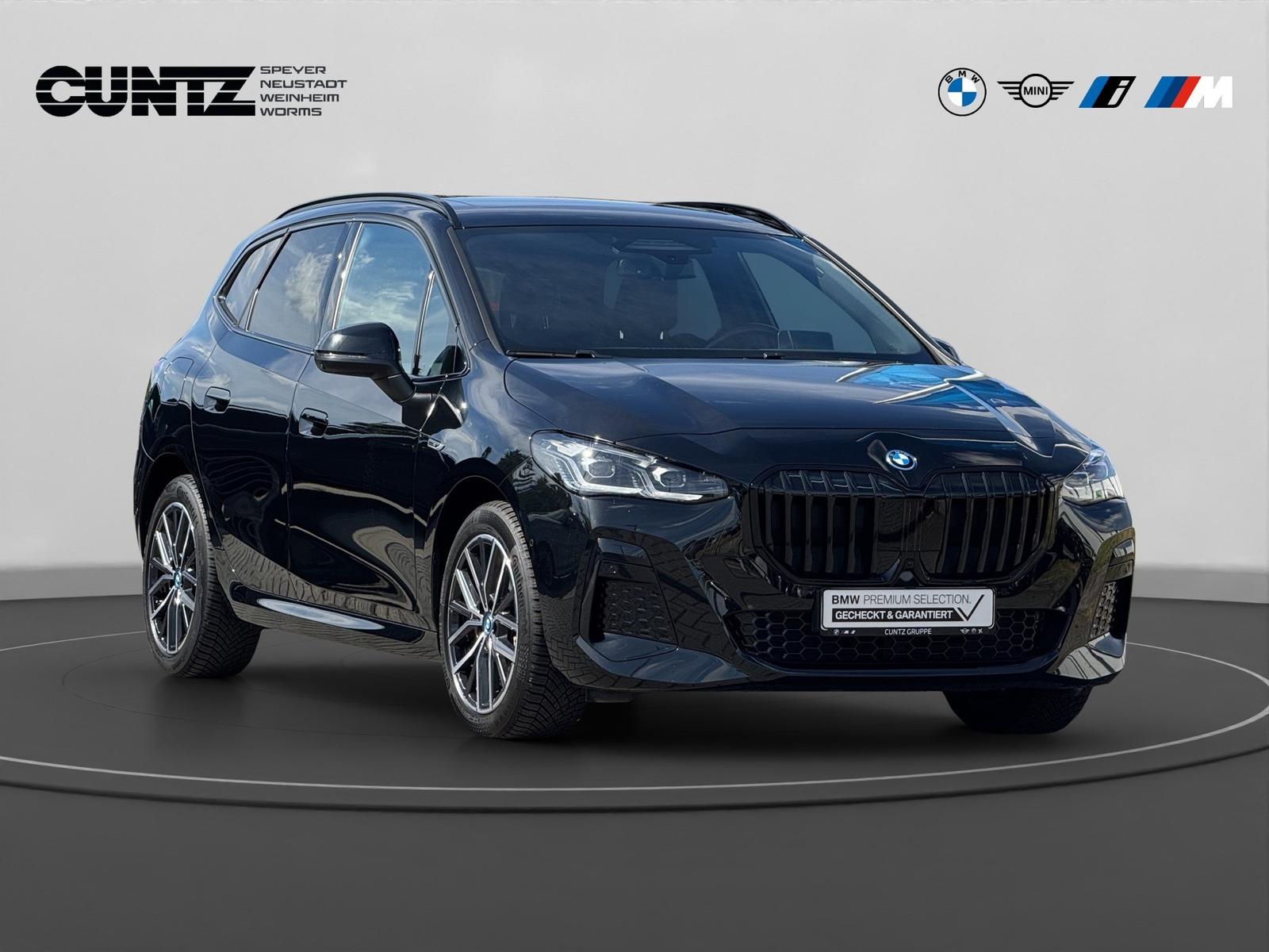BMW 230e xDrive Active Tourer M Sport Anhängerk. Pan
