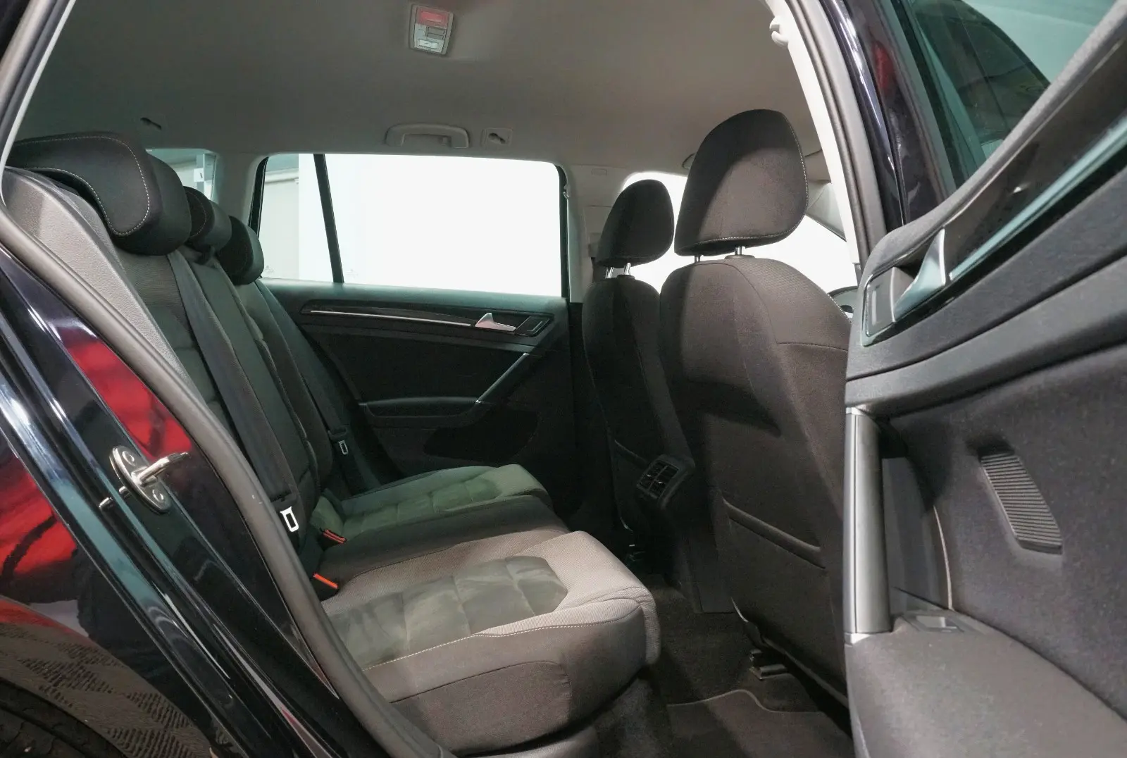 Volkswagen Golf VII Variant Highline1.5 TSI*ACC*Massage*LED, миниатюра 28