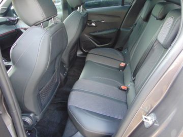 Bild 10 Peugeot 208 GT