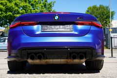 BMW M4 xDr Competition Cabrio in FROZEN BLUE