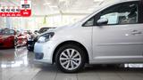 Volkswagen Touran 2.0 TDI HIGHLINE*DSG*PANO*NAVI*KAMERA*AHK - : Van, Automatik
