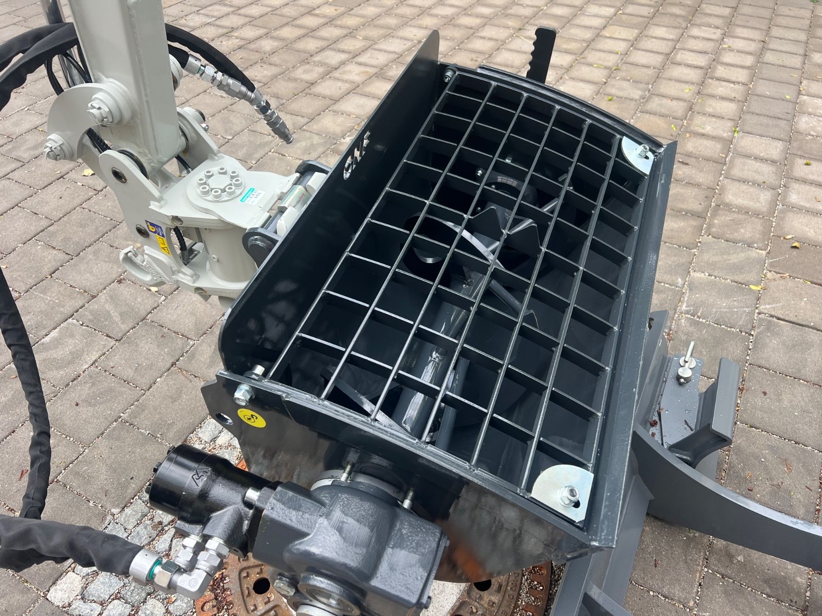 Fahrzeugabbildung Kubota CNF -Betonmschaufel Bmx 100 für Takeuchi, JCB