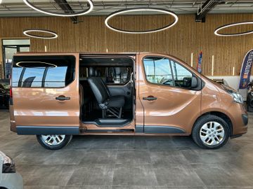Opel Vivaro B Combi 2,7t *8Sitzer*Navi*AHK*Klima*