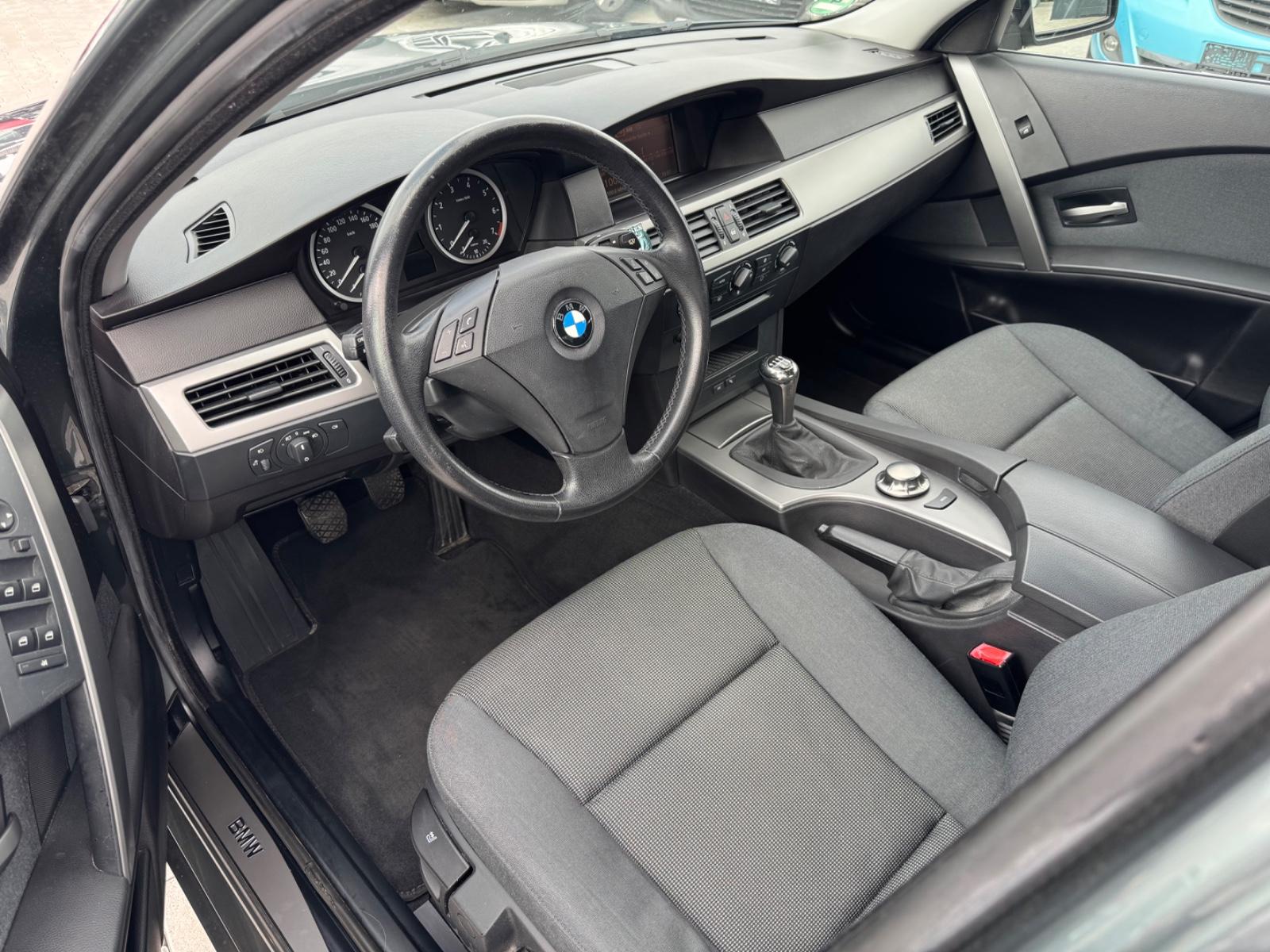BMW 5e 530i / Xenon / PDC