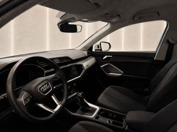 Audi Q3 - 10