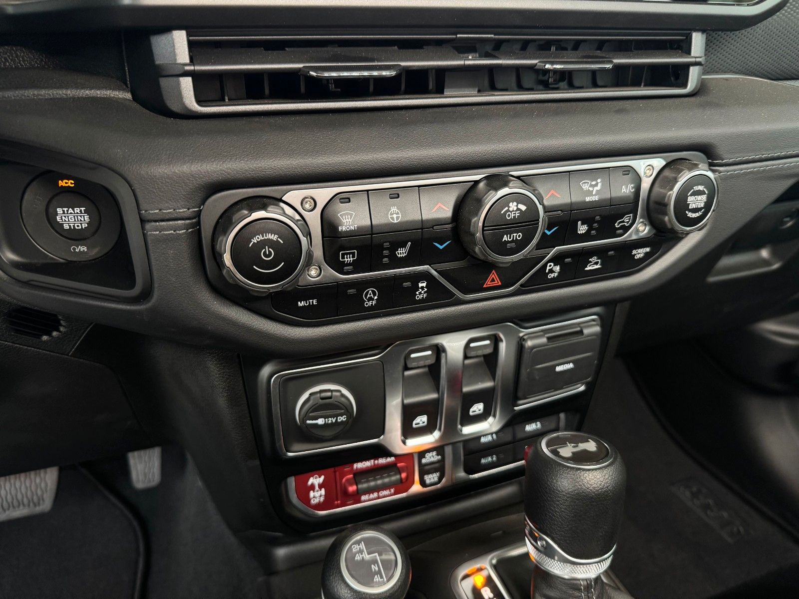 Fahrzeugabbildung Jeep Wrangler Rubicon 3,6 V6 MY24 "Technology Group"
