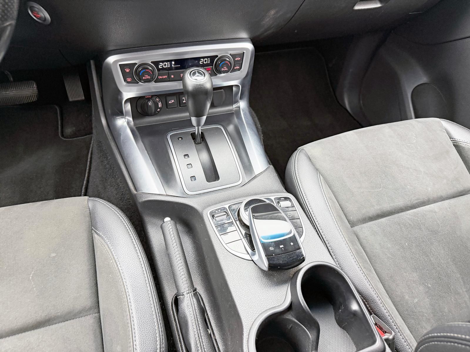 Fahrzeugabbildung Mercedes-Benz X 350d POWER-EDITION/4MATIC/LED/KEYLES/360°/AHK