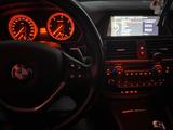 BMW X6 30d x Drive Automatik schwarz 1 Vor... - BMW 630 SUV