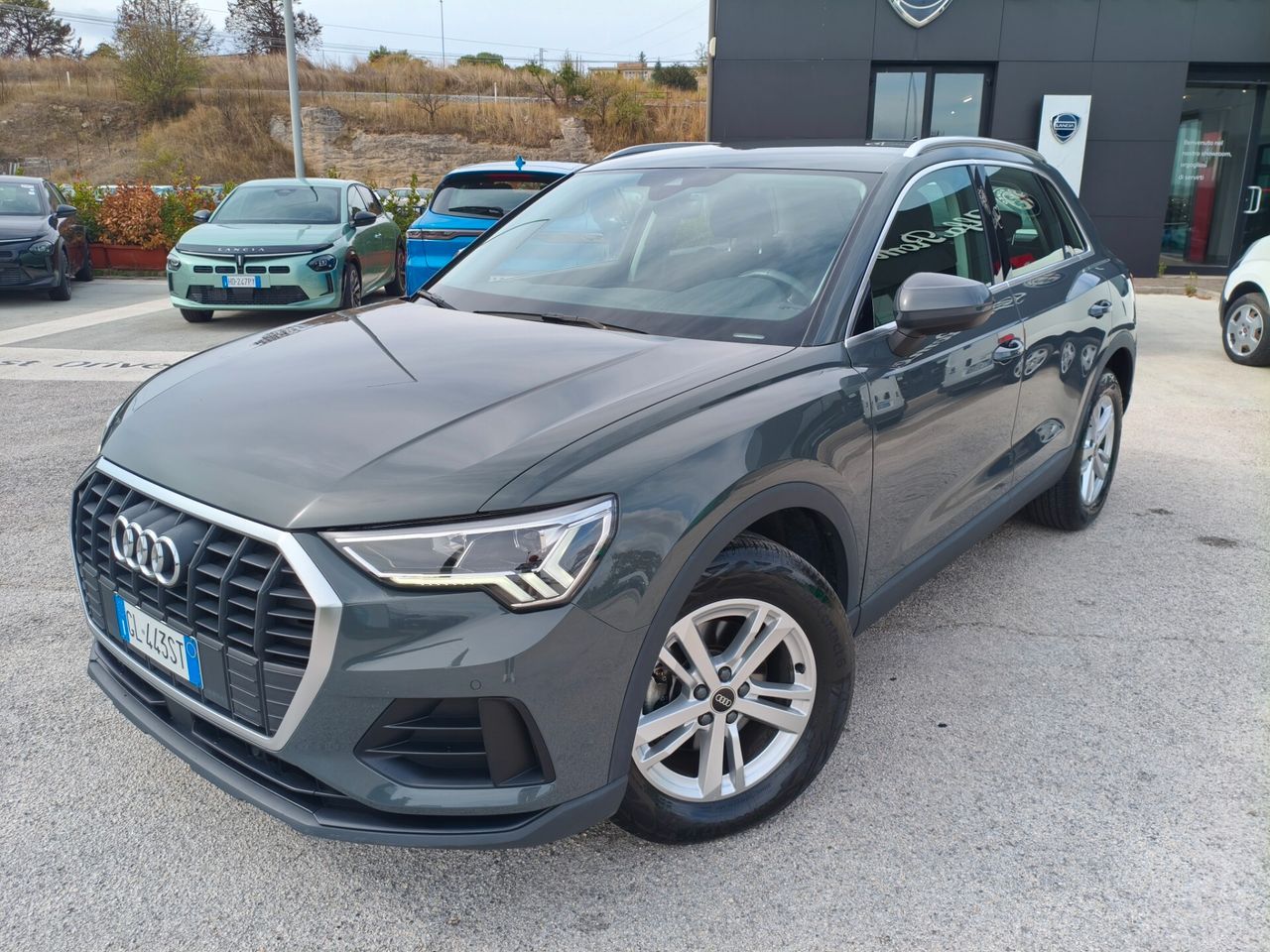 Audi Q3 35 TDI S tronic Business