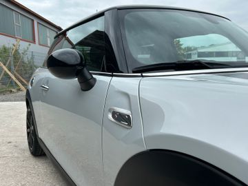 Fahrzeugabbildung MINI Cooper S Steptr. H&K Leather CarPlay Navi GRA BT