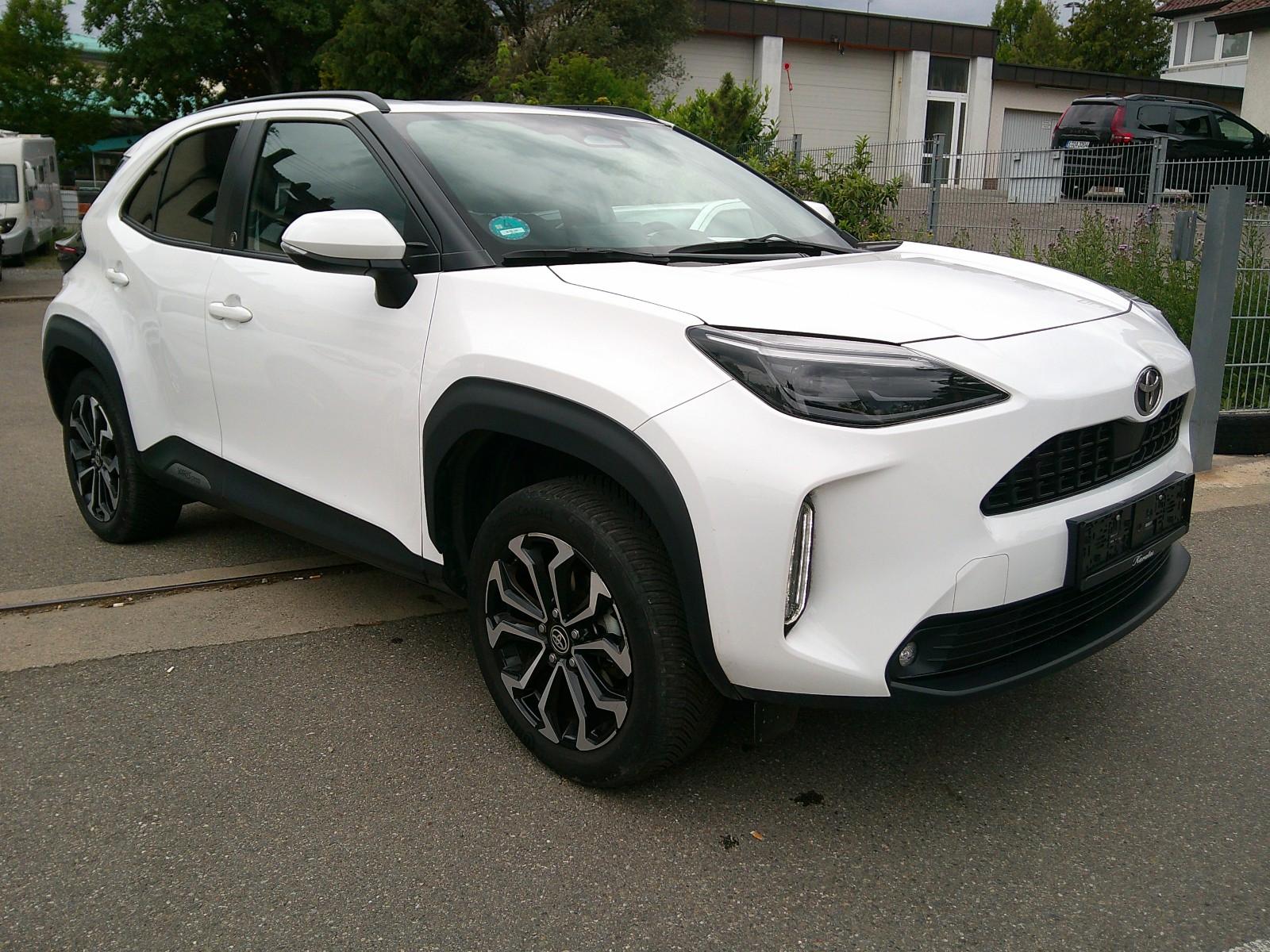 Toyota Yaris Cross Hybrid FWD Team Deutschland