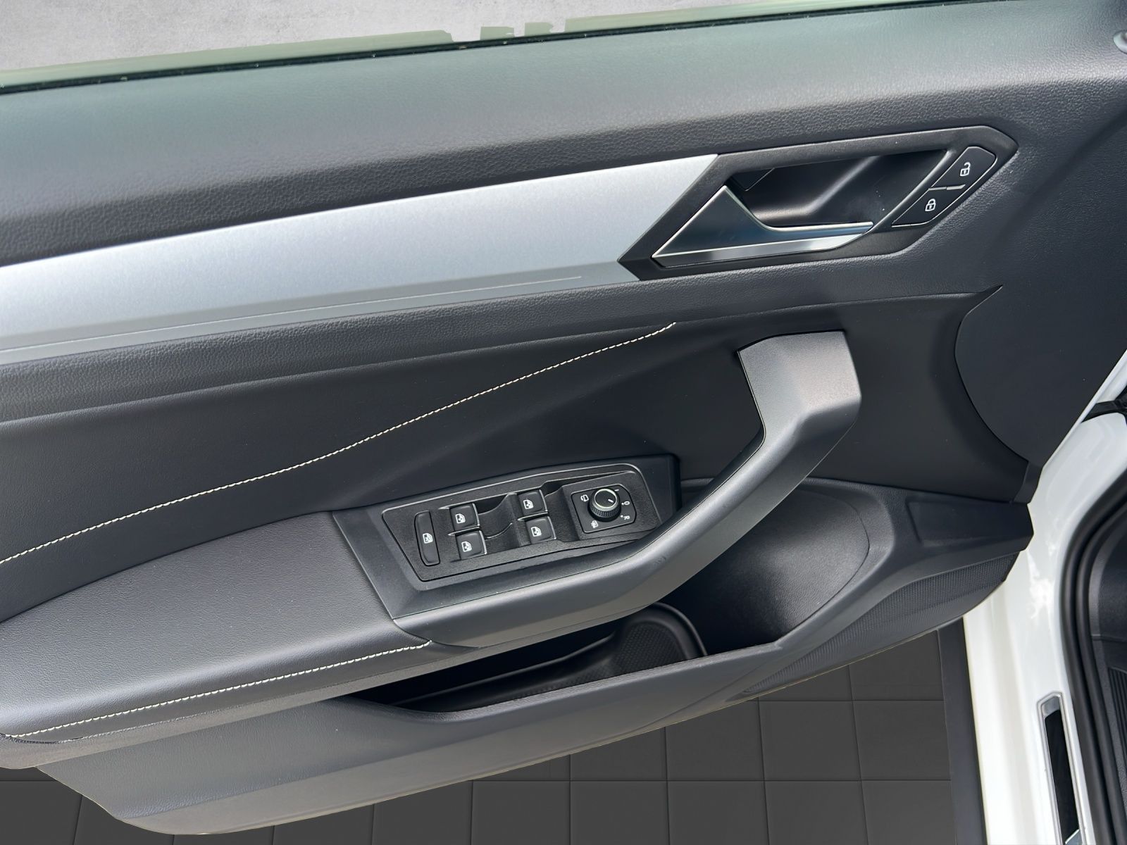 T-Roc Goal 2.0 TDI AHK*Navi*LED