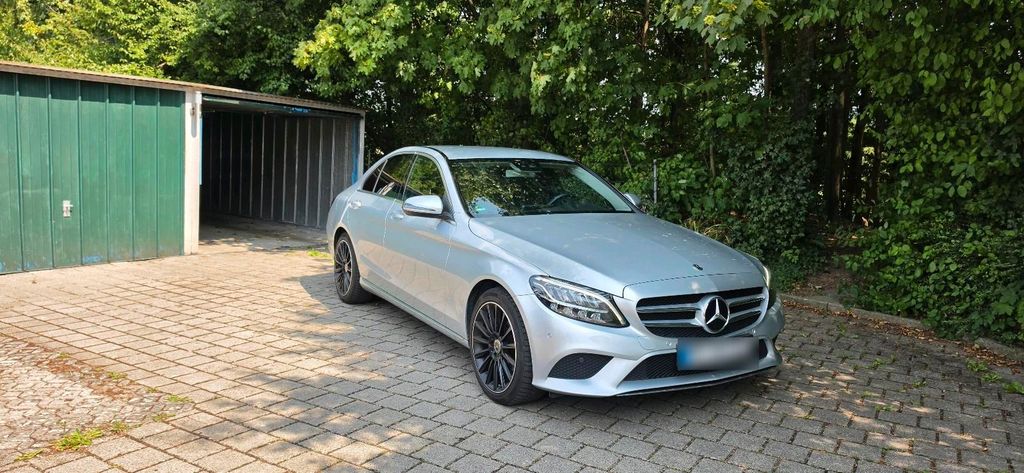 Image of Mercedes-Benz C 180