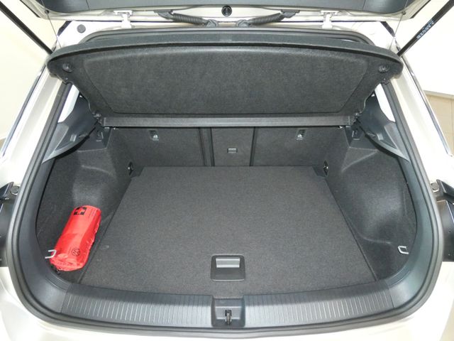 T-Roc 1.5 TSI MOVE DSG NAVI KAMERA LED SHZ APP