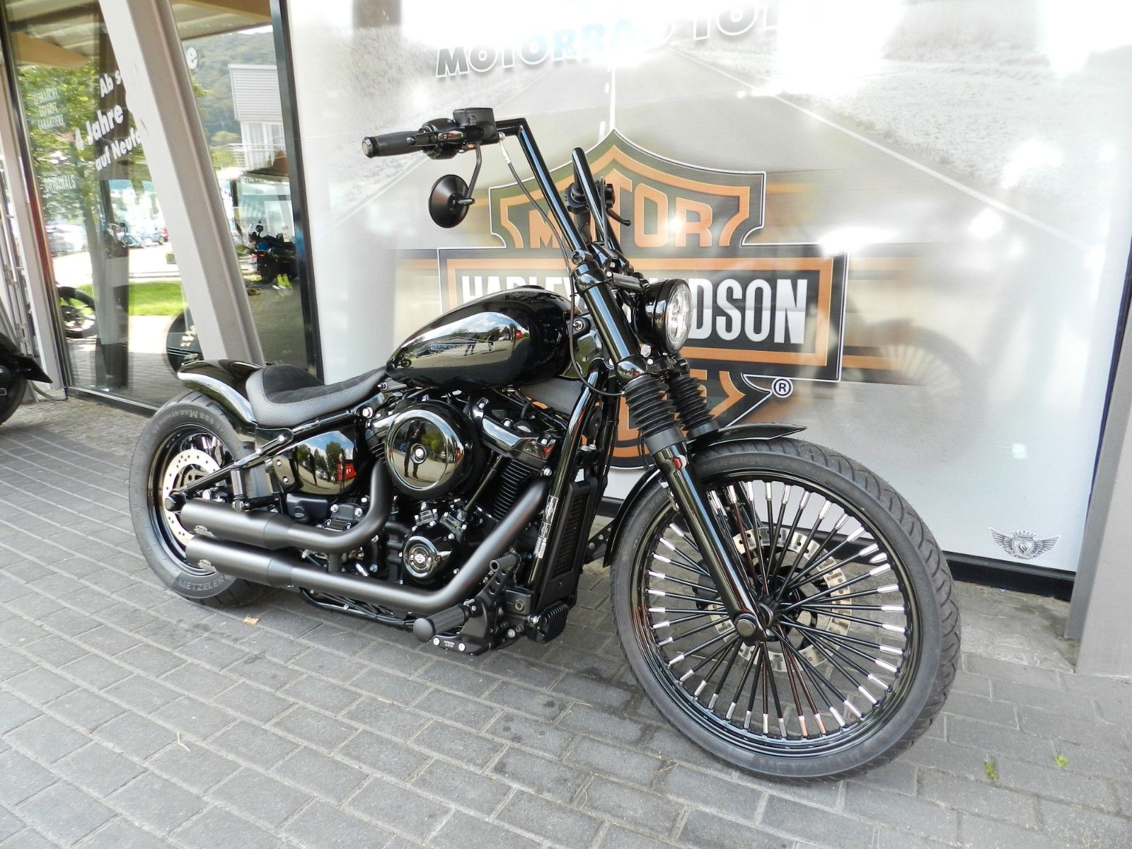 Fahrzeugabbildung Harley-Davidson Softail Custom Umbau TTS JEKILL ...