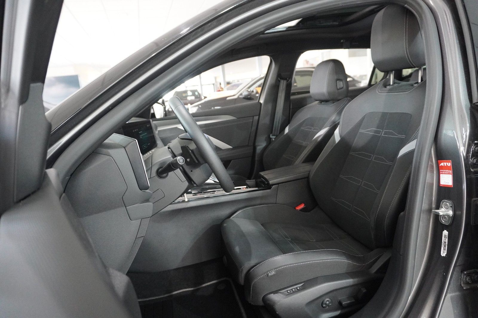 Fahrzeugabbildung Opel Astra L ST 1.2T GS SPORT NAVI/LED/360°/PANO./HUD