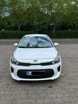 Kia Rio 1.2 1. Hand - Kia Rio in Bonn