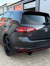 Volkswagen Golf 2.0 TSI BMT GTI Performance GTI Performance - Cars in Dortmund