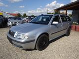 Skoda Octavia Combi 1.6 Tour - Skoda Octavia aus 2009: Tour