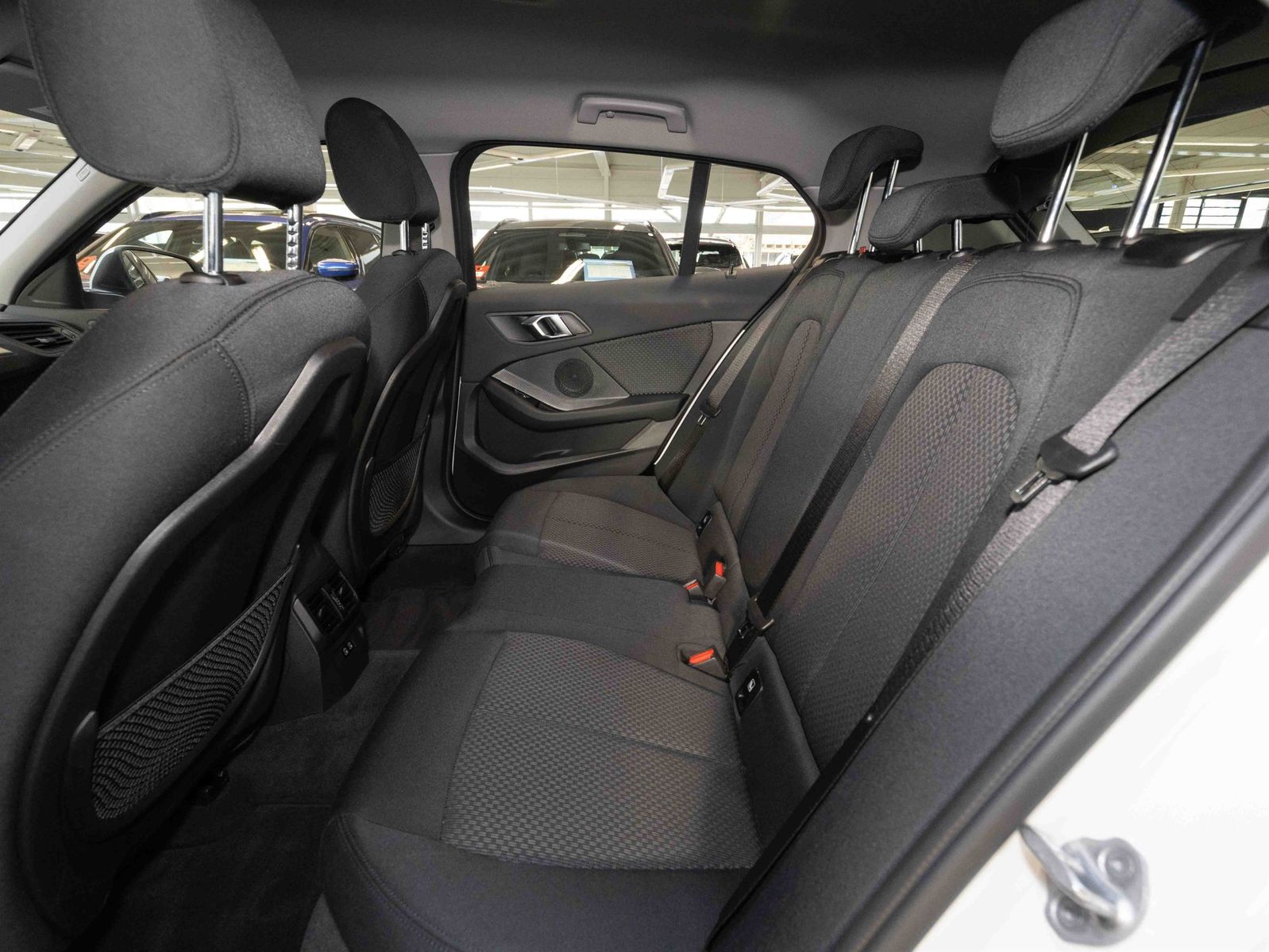 BMW 118 - Bild 12