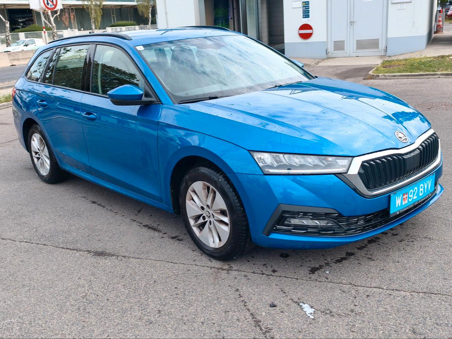 Skoda Octavia 2.0 TDI 110kW DSG AMBITIONEN/Led/Virtual