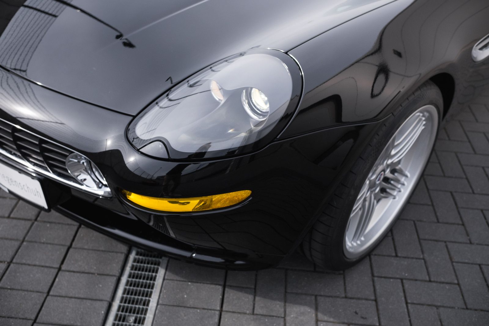 Fahrzeugabbildung BMW Z8 Roadster-Hardtop-unfallfrei-Alpinafelgen