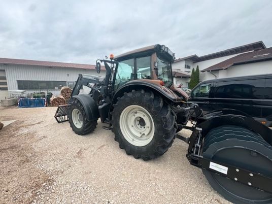 Valtra N163 Direct