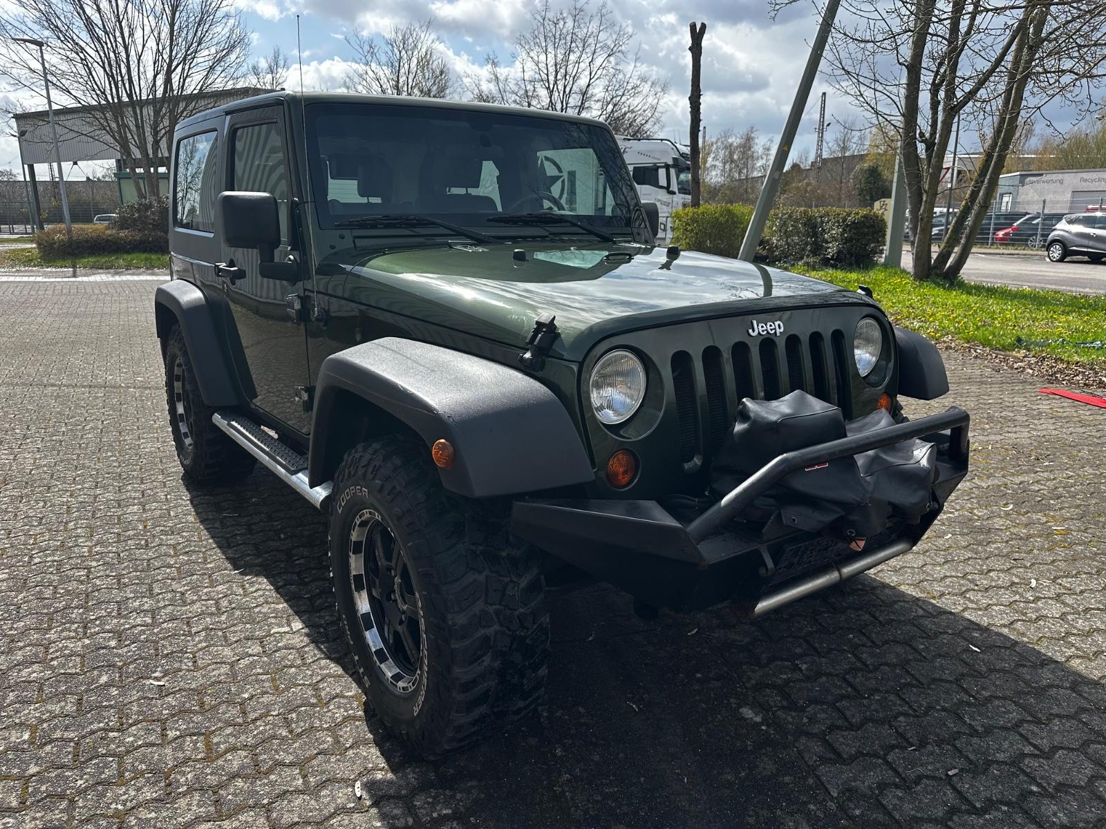 Jeep Wrangler / Wrangler Unlimited Sport