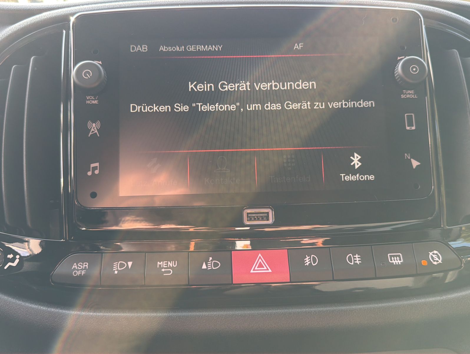 Fahrzeugabbildung Fiat Doblo 1.6 SX 3 Sitze NAVI KAMERA GARANTIE 12/202