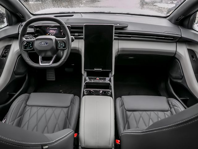 Ford Explorer Premium RWD Massagesitz Kamera Pano B&O