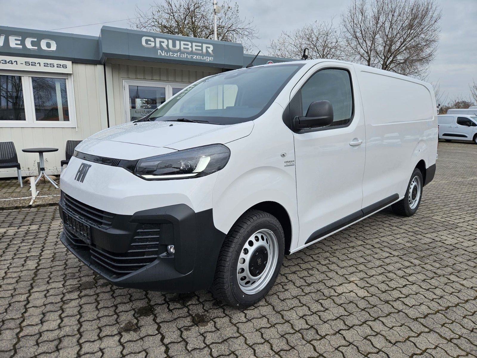 Fahrzeugabbildung Fiat Scudo Kastenwagen L3 145 PS/Comfort Paket