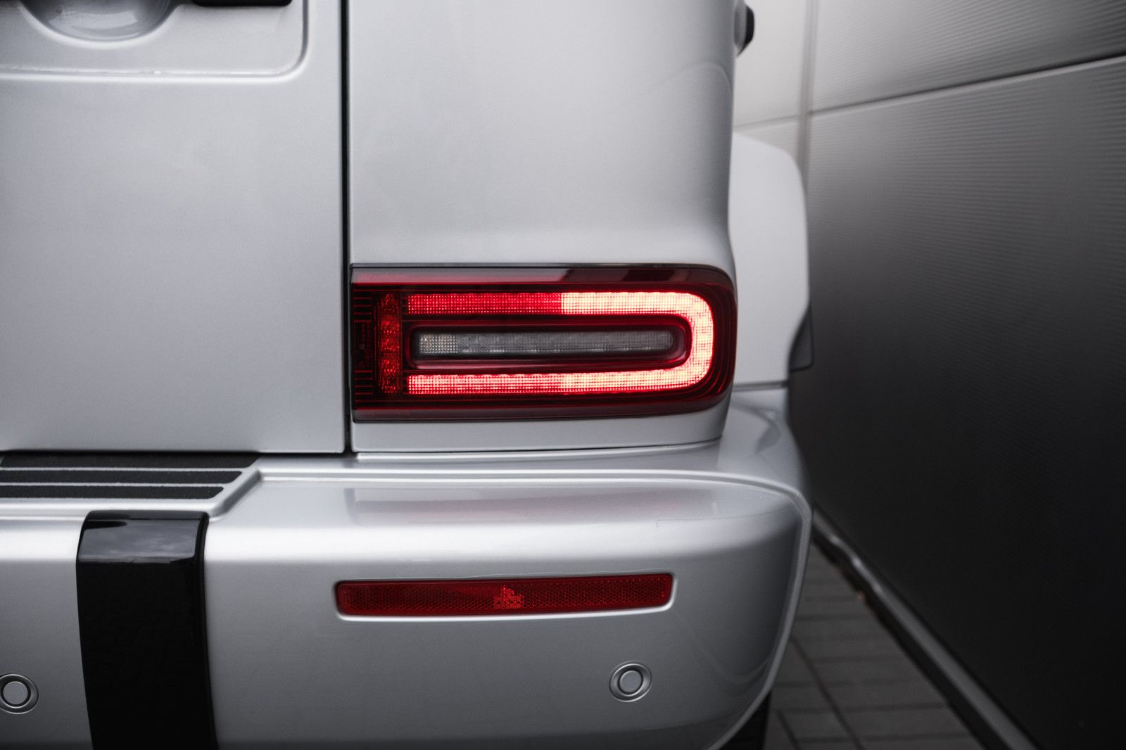 Fahrzeugabbildung Mercedes-Benz G 500-Burmester-Manufaktur-Leder-Night-Paket