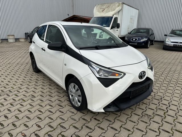 Toyota Aygo AYGO x