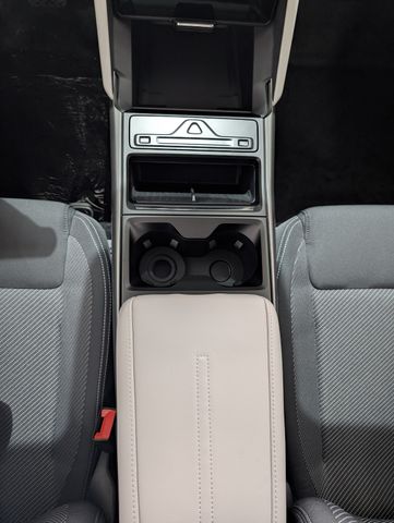 Ford Explorer Select RWD