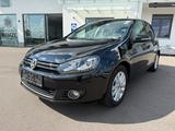 Volkswagen Golf VI Limousine Style 1.6 TDI|Xenon|Tempomat - Volkswagen Golf aus 2012: TDI