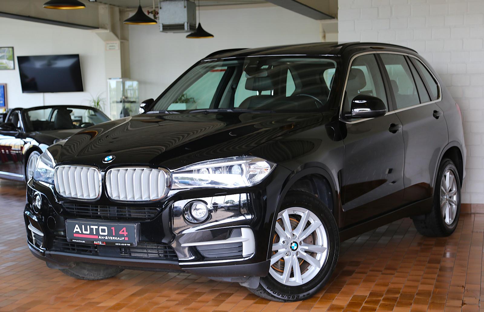 BMW X5 xDrive 40d Navi Panorama AHK Stop&Go 1.Hand