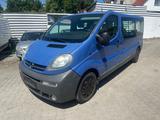 Opel Vivaro Kombi L2H1 2,9t - gebrauchte Opel Vivaro aus dem Jahr 2003