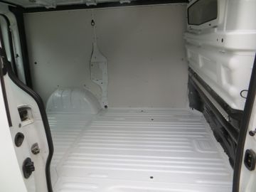 Opel Vivaro - 12