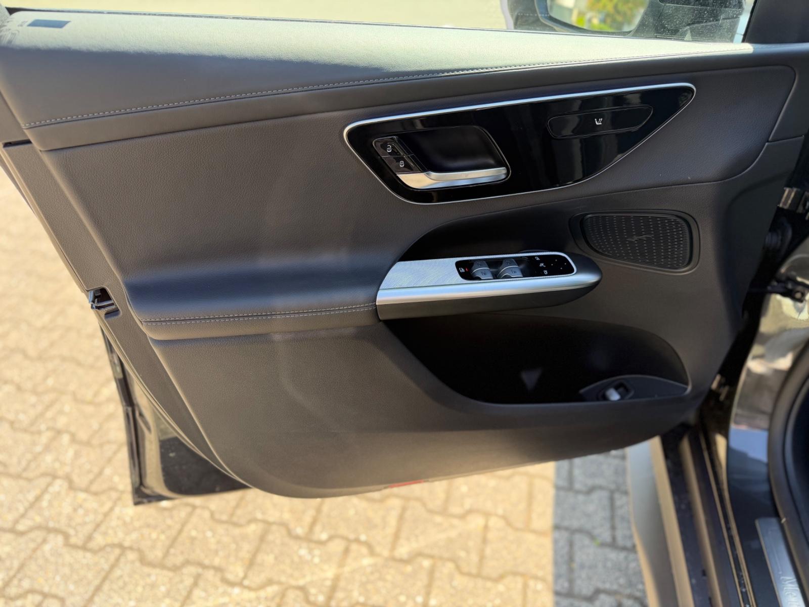 Mercedes-Benz GLC 220d 4Matic Coupe AMG PANO DIGITAL LIGHT 360