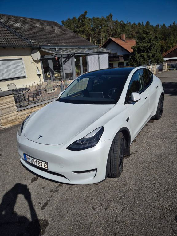 Image of Tesla Model Y