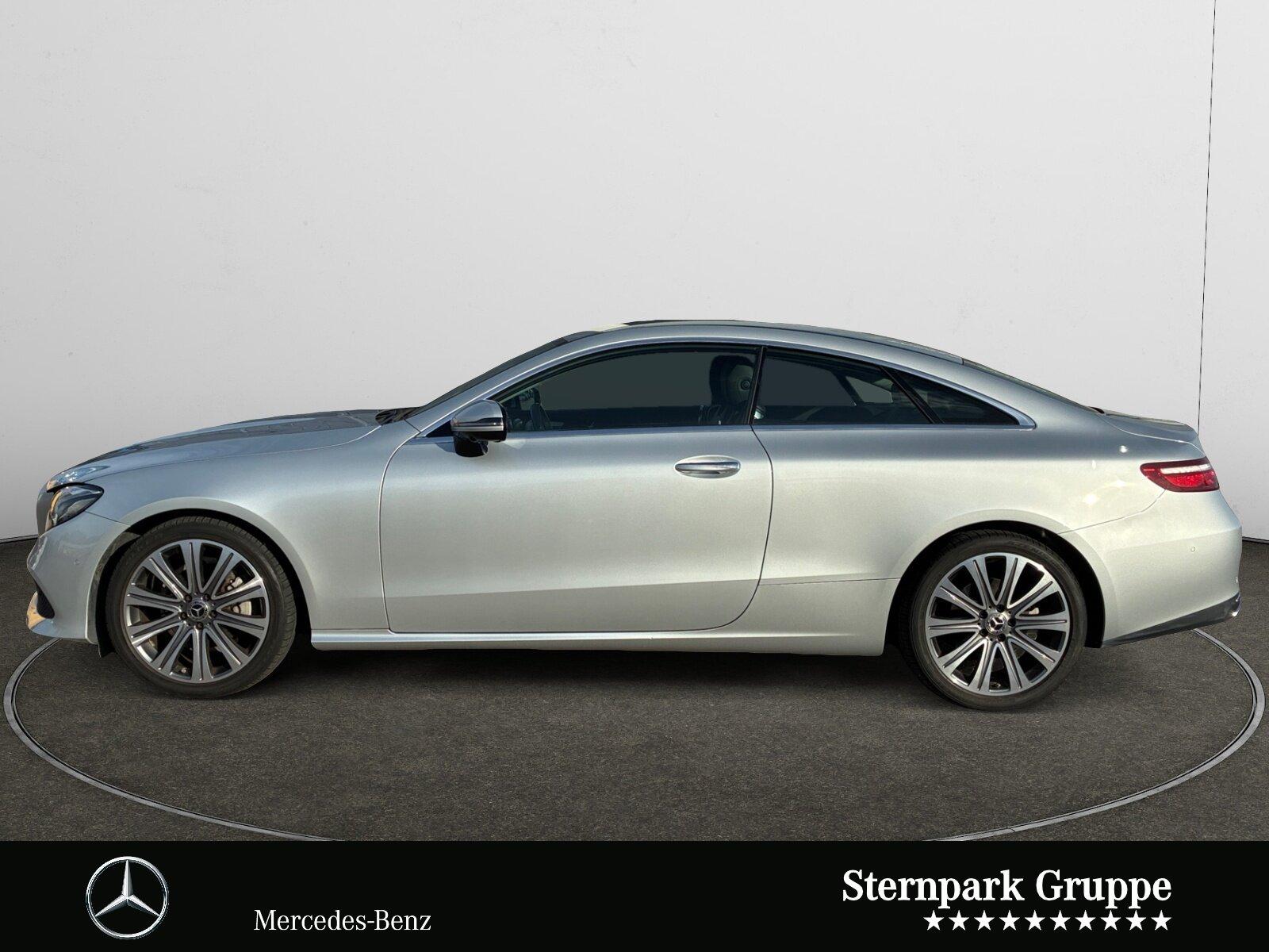 Mercedes-Benz E 200 Coupé Comand+360°+Distro+Keyless+Burmester