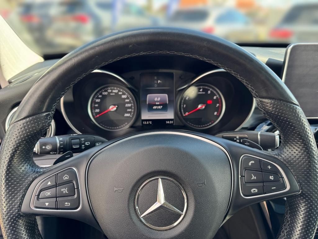 Fahrzeugabbildung Mercedes-Benz C 180 T Avantg. AHK Pano Navi LED SHZ Ambie. RDK