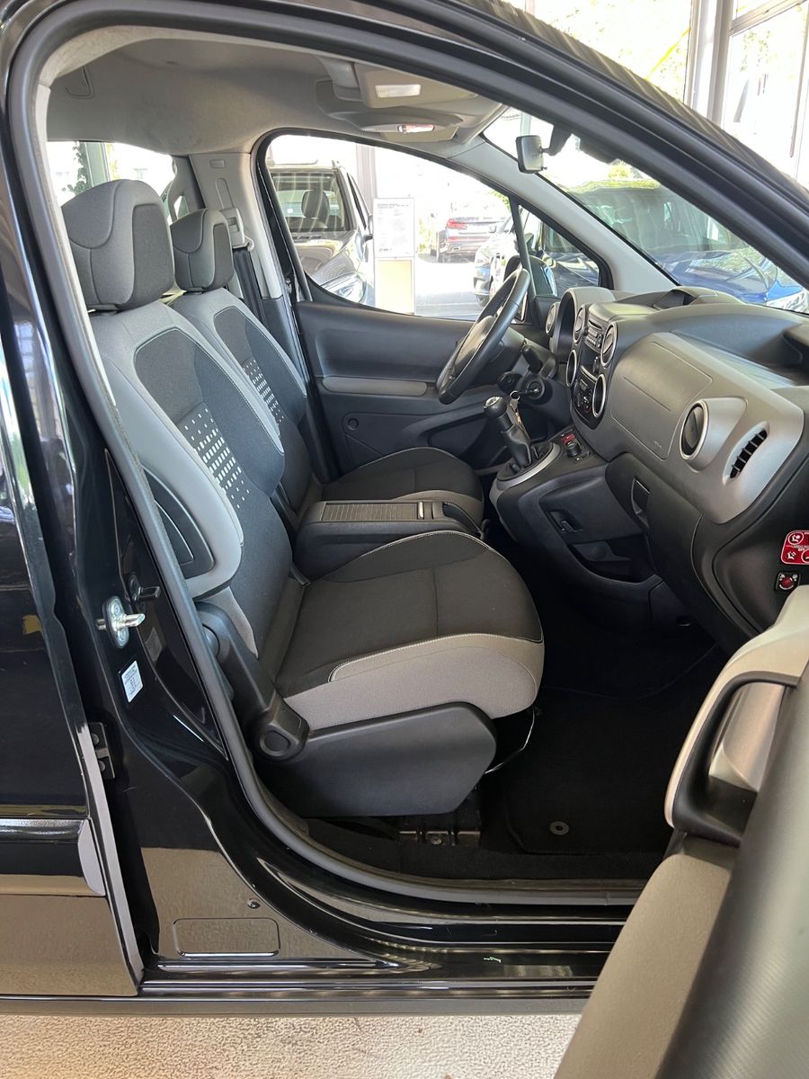 Fahrzeugabbildung Citroën Berlingo 1.6 Kombi Selection
