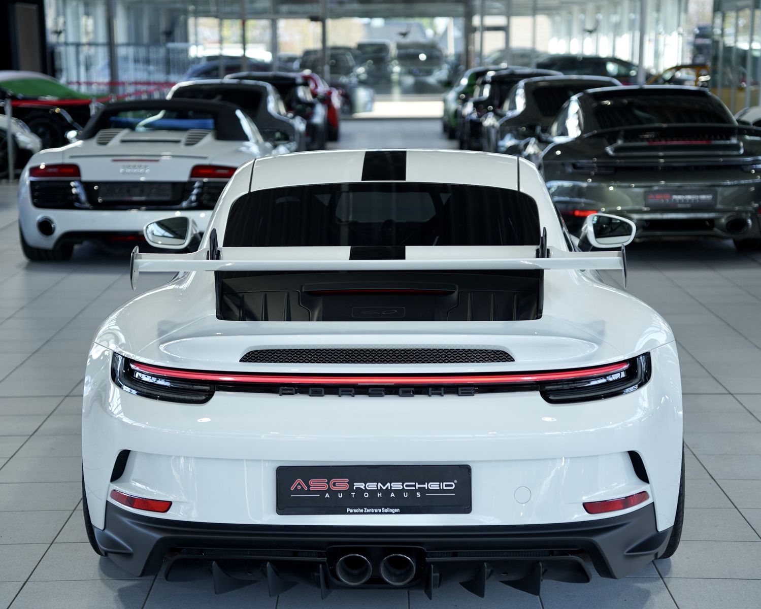 Porsche 992