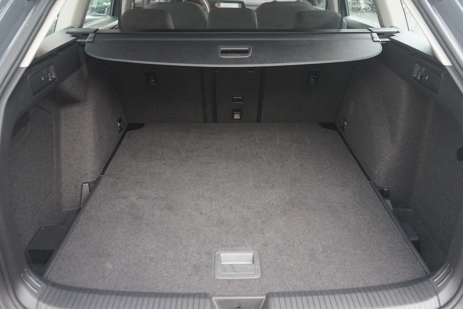 Volkswagen Golf VIII Variant 1.5 eTSI DSG LED Navi ACC PDC, миниатюра 25